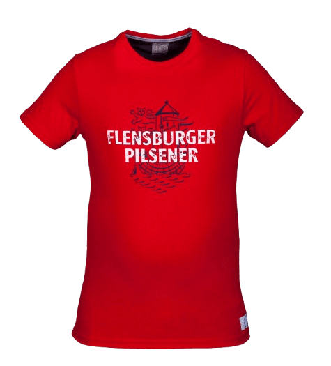 Rotes T-Shirt mit großem weißen Schriftzug „FLENSBURGER PILSENER“ und schwarzer Kogge-Grafik auf der Brust. Der Rundhalsausschnitt hat einen gestickten Bügelverschluss.