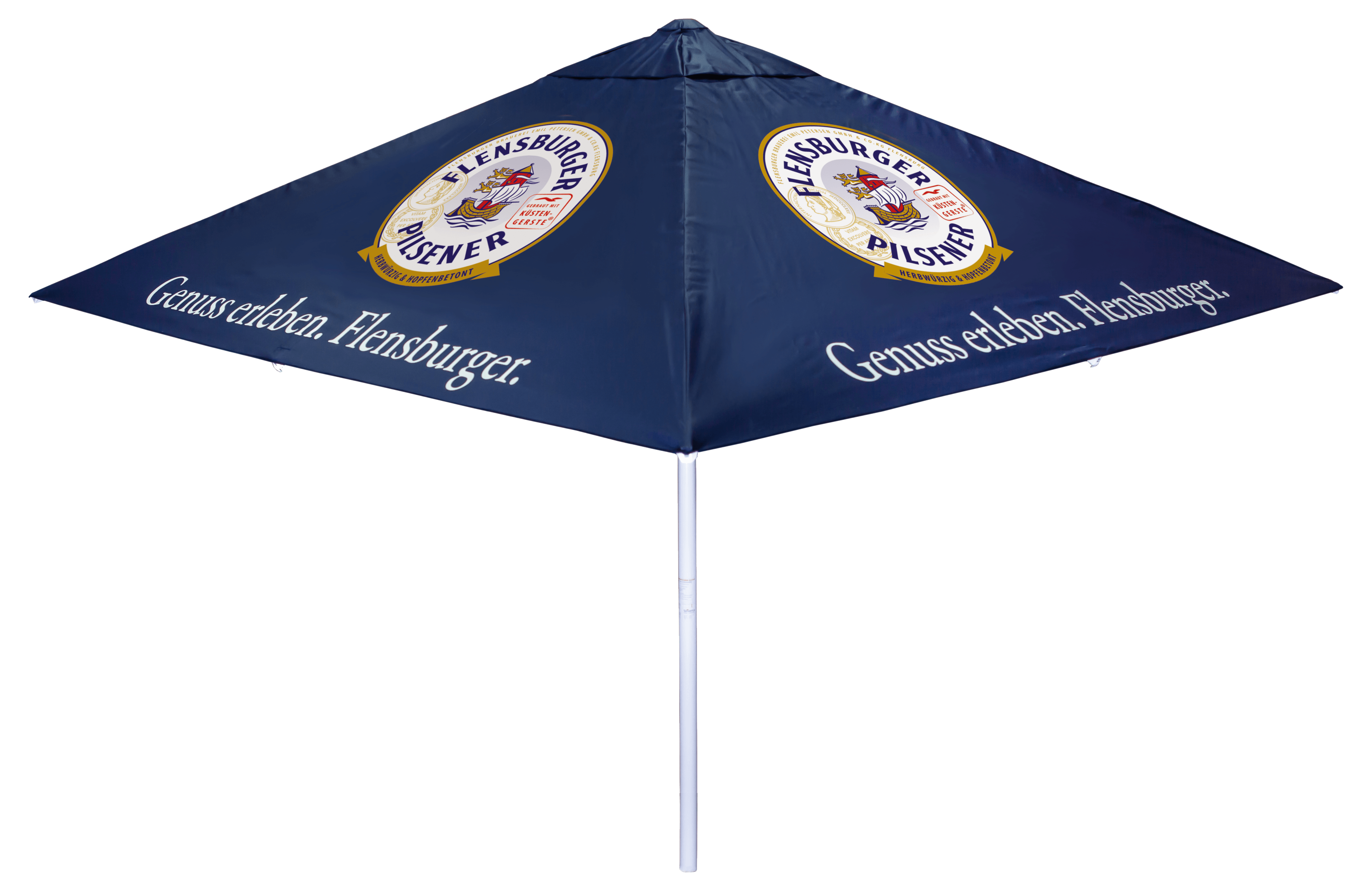 Schwarz-blauer Sonnenschirm mit dem Aufdruck "Flensburger Pilsener" und dem Slogan "Genuss erleben. Flensburger." Die Konstruktion ist stabil mit einem weißen Aluminiumgestell und einem Teleskopmechanismus.